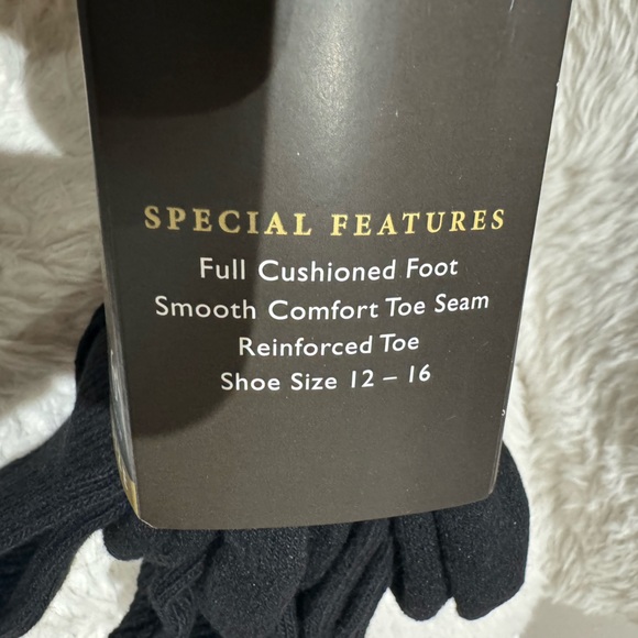 Gold Toe Socks - Picture 4 of 4